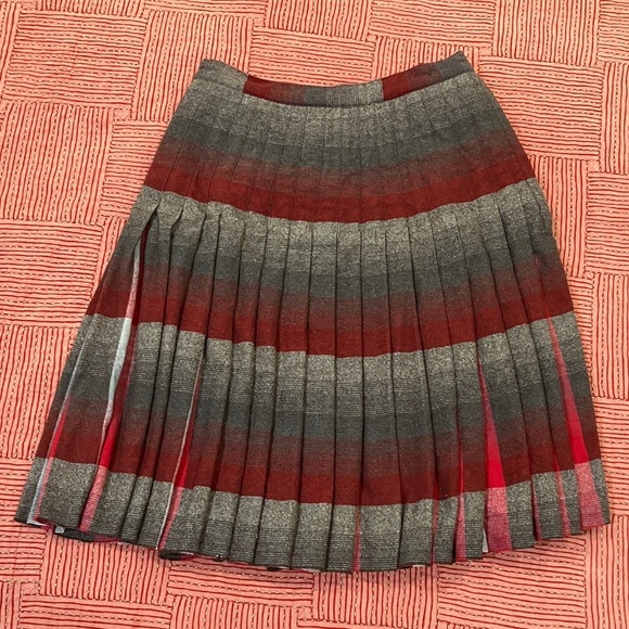 Vintage 1950s /1960s wool Scottish  reversible Pleated Skirt W25L21 - Picture 2 of 16